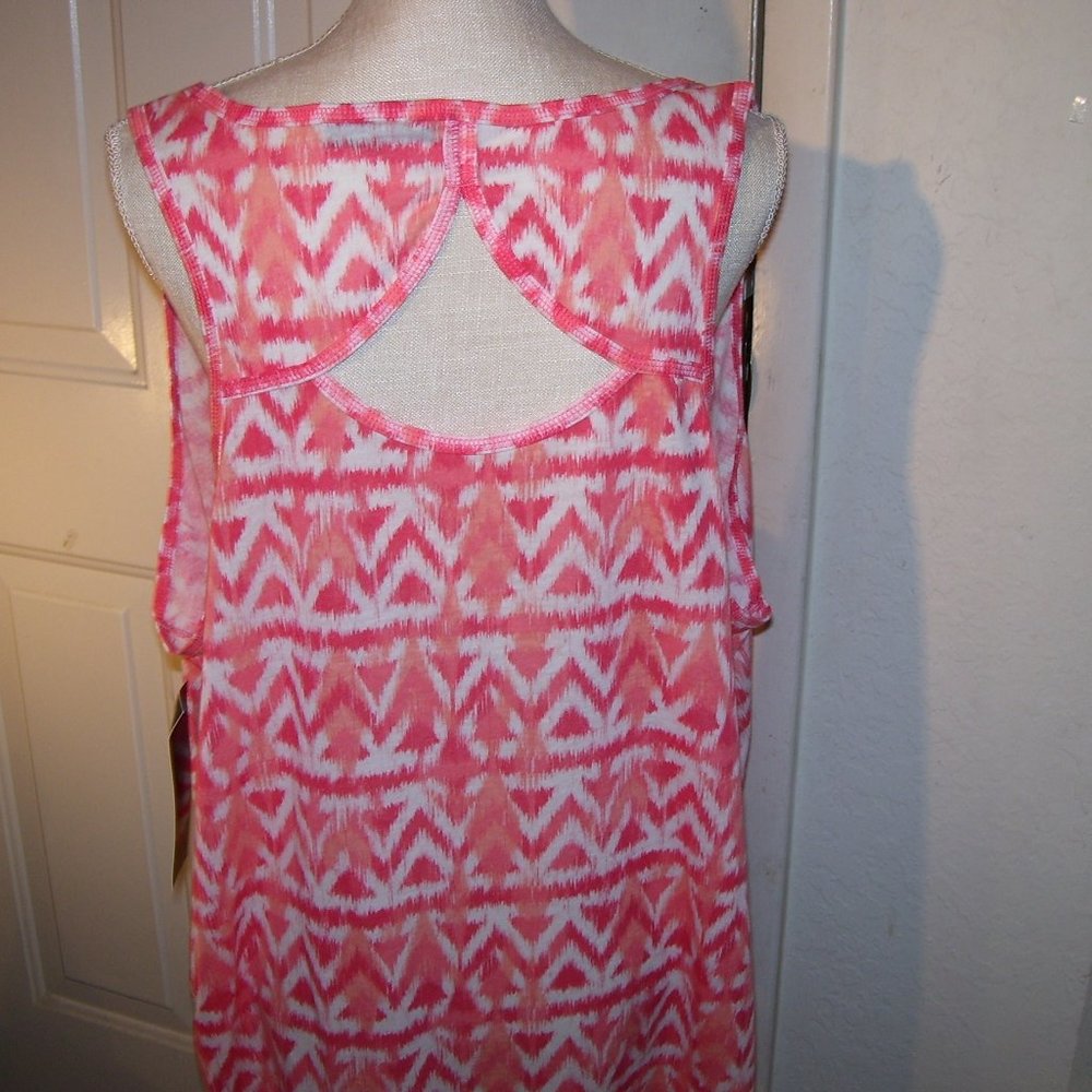 Studio Energy Zone Pink & White Sleeveless Top 3X